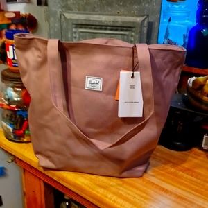 NWT Hershel tote